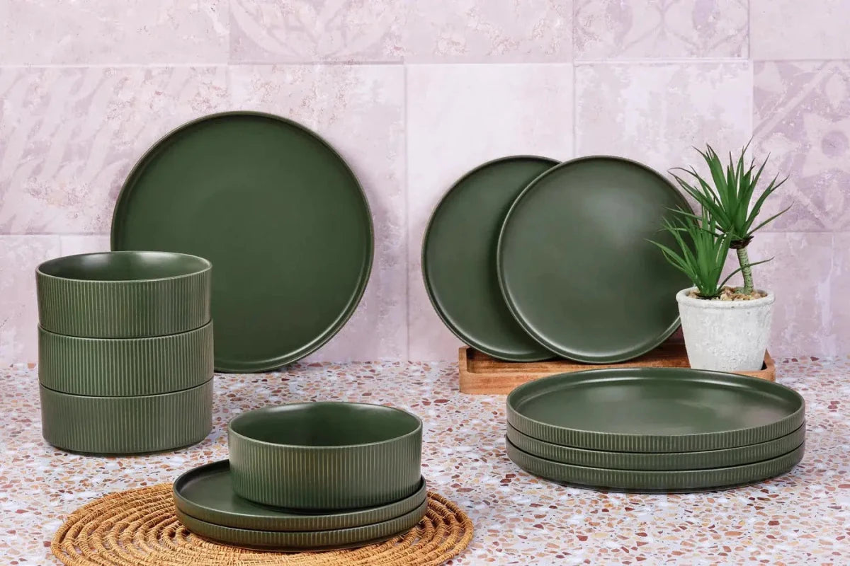 Björn Geschirr - Set SCANDI - 12 tlg. - Oliv kaufen Bjorn Schweiz Webshop Onlineshop