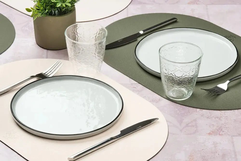 Björn Wendbares Tischset "oval" - recyceltes Leder - 6 tlg. - Creme/Grün kaufen Bjorn Schweiz Webshop Onlineshop